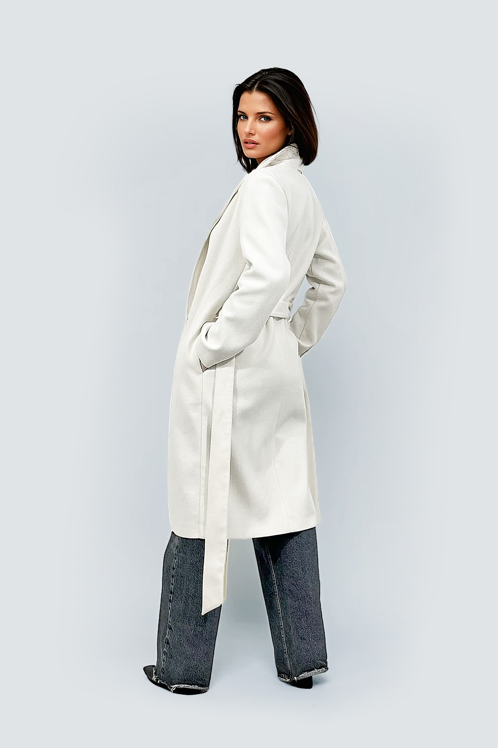 Pardesiu maxi alb